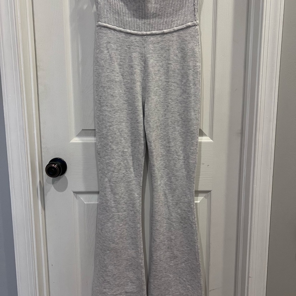 Gilly Hicks Gray Pants NEW!